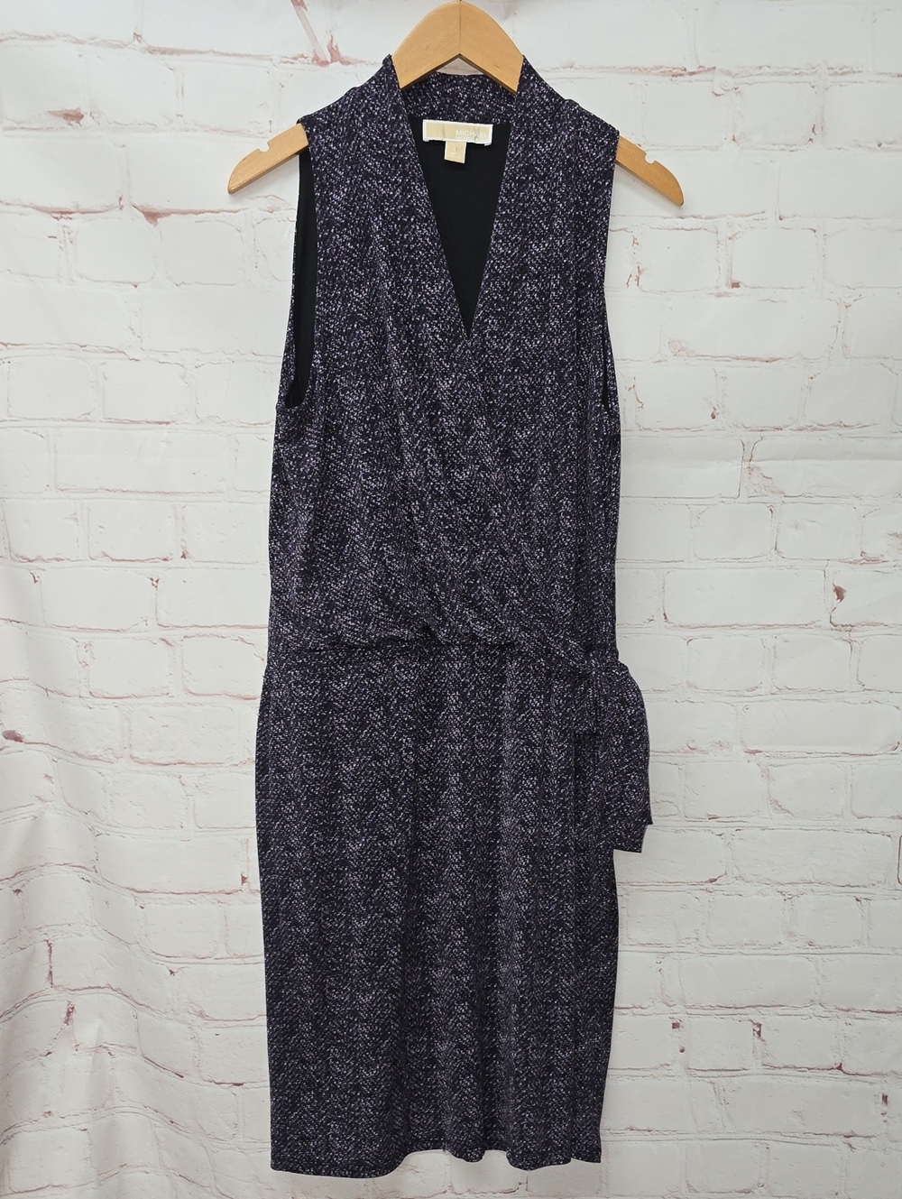 Michael Kors Sleeveless V-Neck Purple Chevron Wrap Dress with Waist Tie Size L
